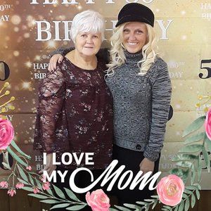 Meet your Posher, Carol